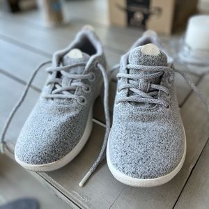 Allbirds Women’s Wool Runner Mizzles size 8